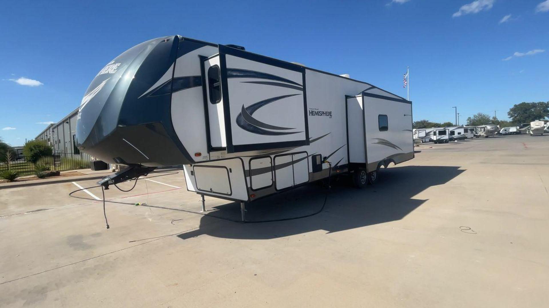 2019 FOREST RIVER HEMISPHERE 337BAR (4X4FSBK25KV) , Length: 38.5 ft. | Dry Weight: 10,264 lbs. | Slides: 3 transmission, located at 4319 N Main Street, Cleburne, TX, 76033, (817) 221-0660, 32.435829, -97.384178 - Photo#5