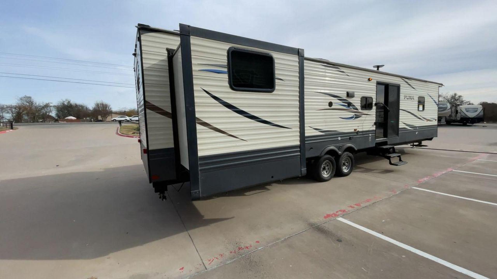 2019 FOREST RIVER PUMA 39PQB (4X4TPUR2XKP) , Length: 42.08 ft. | Dry Weight: 10,709 lbs. | Gross Weight: 13,413 lbs. | Slides: 4 transmission, located at 4319 N Main Street, Cleburne, TX, 76033, (817) 221-0660, 32.435829, -97.384178 - Photo#1