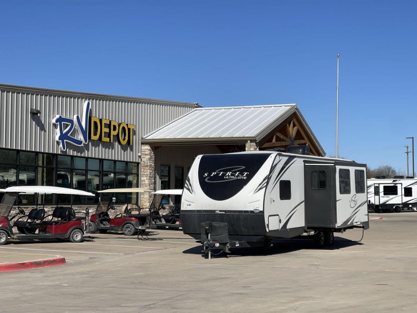 2019 FOREST RIVER SPIRIT 2963BH (5ZT2SBVB9KS) , Length: 33.92 ft. | Dry Weight: 6,408 lbs. | Slides: 1 transmission, located at 4319 N Main Street, Cleburne, TX, 76033, (817) 221-0660, 32.435829, -97.384178 - This 2019 Forest River Spirit 2963BH is a dual-axle aluminum wheel setup measuring just under 34 feet long. It has a dry weight of 6,408 lbs. and a payload capacity of 1,192 lbs. It also has a manageable hitch weight of 760 lbs. It features two doors and one slide. This travel trailer offers sleepin - Photo#0