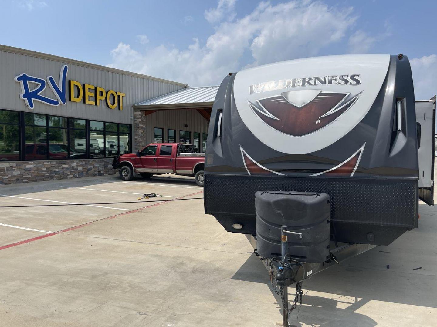 2019 GRAY HEARTLAND WILDERNESS 3350DS (5SFNB3722KE) , Length: 37.7 ft. | Dry Weight: 8,054 lbs. | Gross Weight: 9,600 lbs. | Slides: 2 transmission, located at 4319 N Main Street, Cleburne, TX, 76033, (817) 221-0660, 32.435829, -97.384178 - The 2019 Heartland Wilderness 3350DS truly defines spacious and comfortable living on the road. With a length of 37 feet and a dry weight of 8054 lbs, this model offers the perfect combination of size and weight for an enjoyable towing experience. The dual entryway enhances accessibility, allowing f - Photo#0