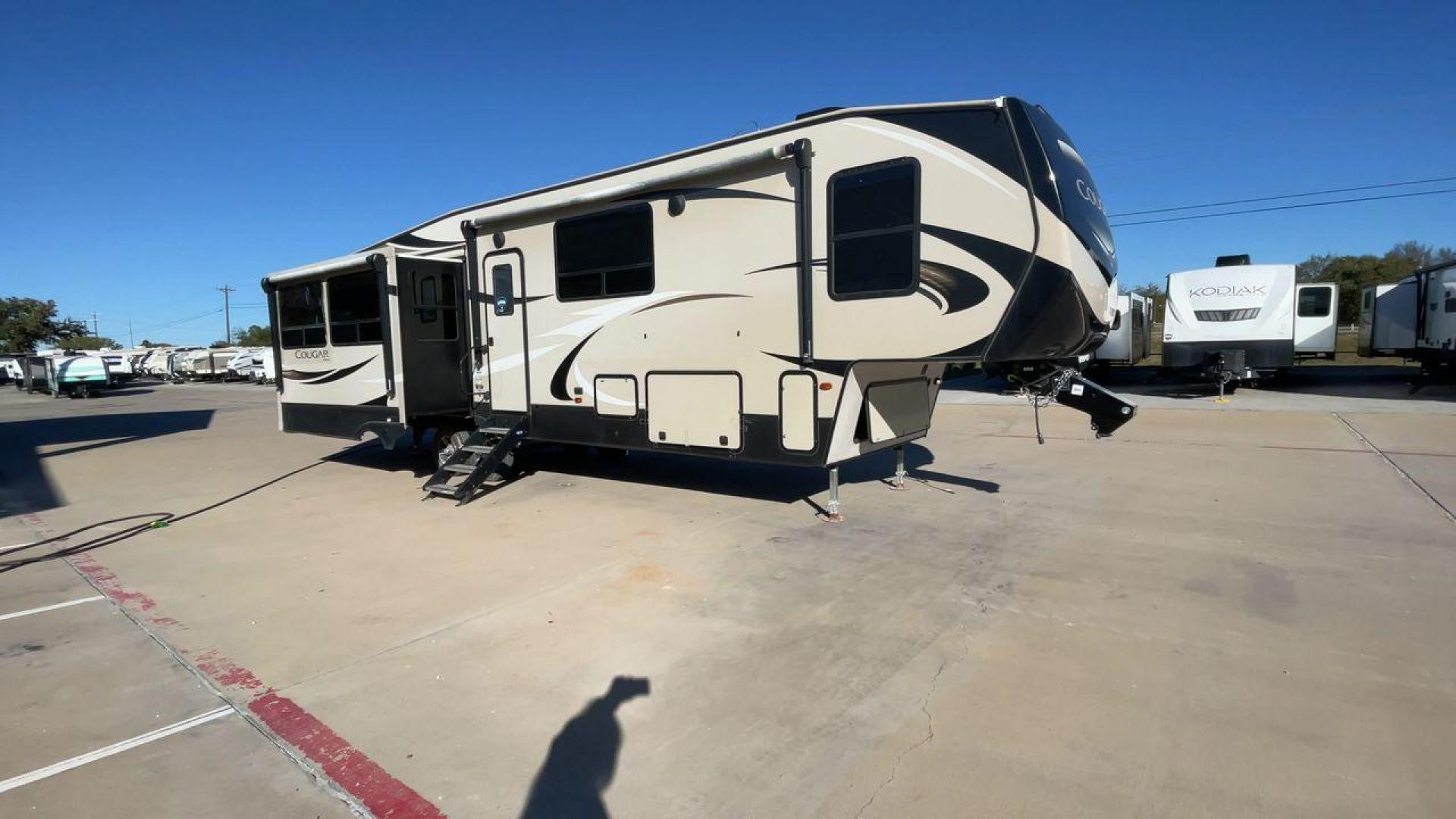 2019 KEYSTONE COUGAR 368MBI (4YDF3682XK2) , Length: 40.08 ft. | Dry Weight: 11,575 lbs. | Gross Weight: 13,980 lbs.| Slides: 4 transmission, located at 4319 N Main Street, Cleburne, TX, 76033, (817) 221-0660, 32.435829, -97.384178 - Photo#3