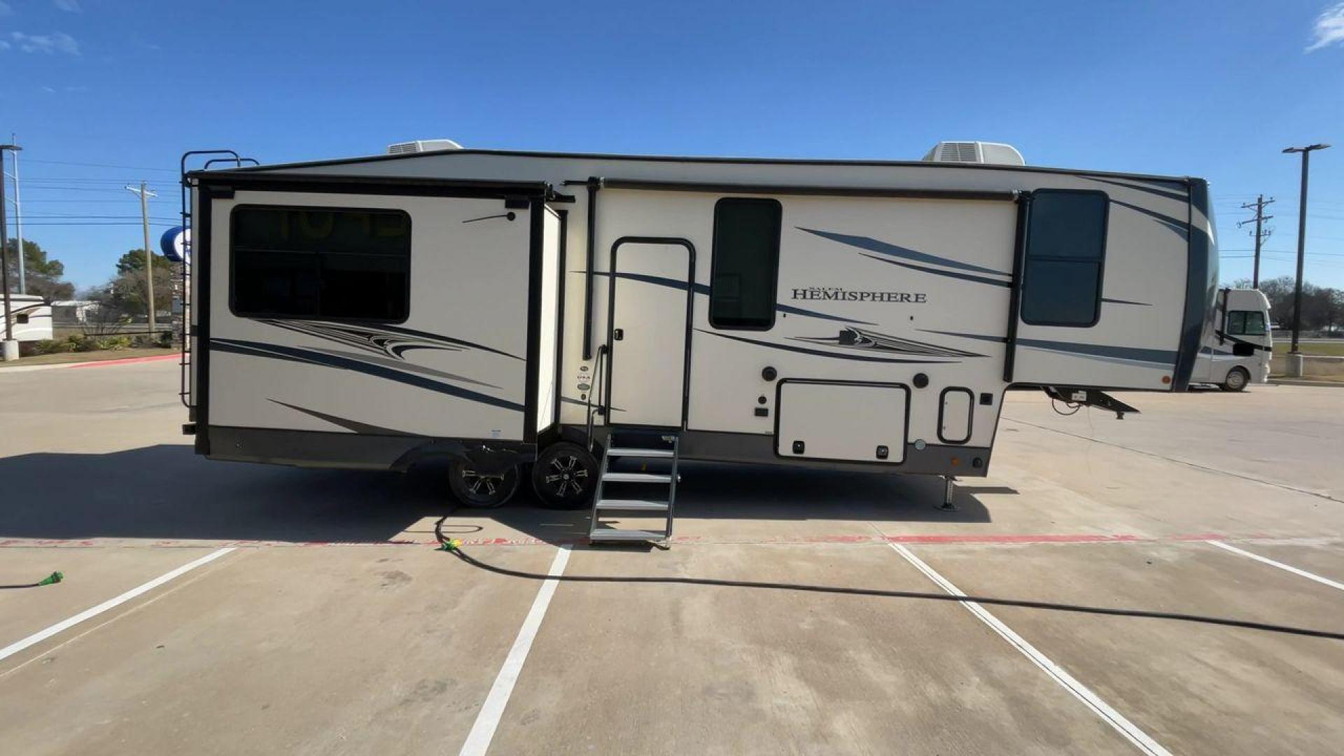 2020 FOREST RIVER HEMISPHERE 286RL (4X4FSBE24LV) , Length: 34.08 ft. | Dry Weight: 8,499 lbs. | Slides: 3 transmission, located at 4319 N Main Street, Cleburne, TX, 76033, (817) 221-0660, 32.435829, -97.384178 - Photo#2