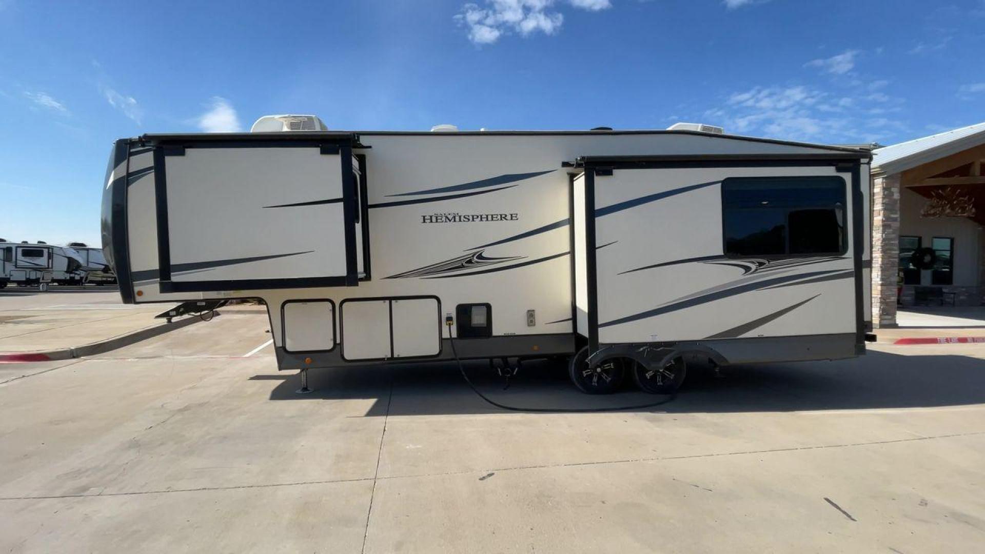 2020 FOREST RIVER HEMISPHERE 286RL (4X4FSBE24LV) , Length: 34.08 ft. | Dry Weight: 8,499 lbs. | Slides: 3 transmission, located at 4319 N Main Street, Cleburne, TX, 76033, (817) 221-0660, 32.435829, -97.384178 - Photo#6