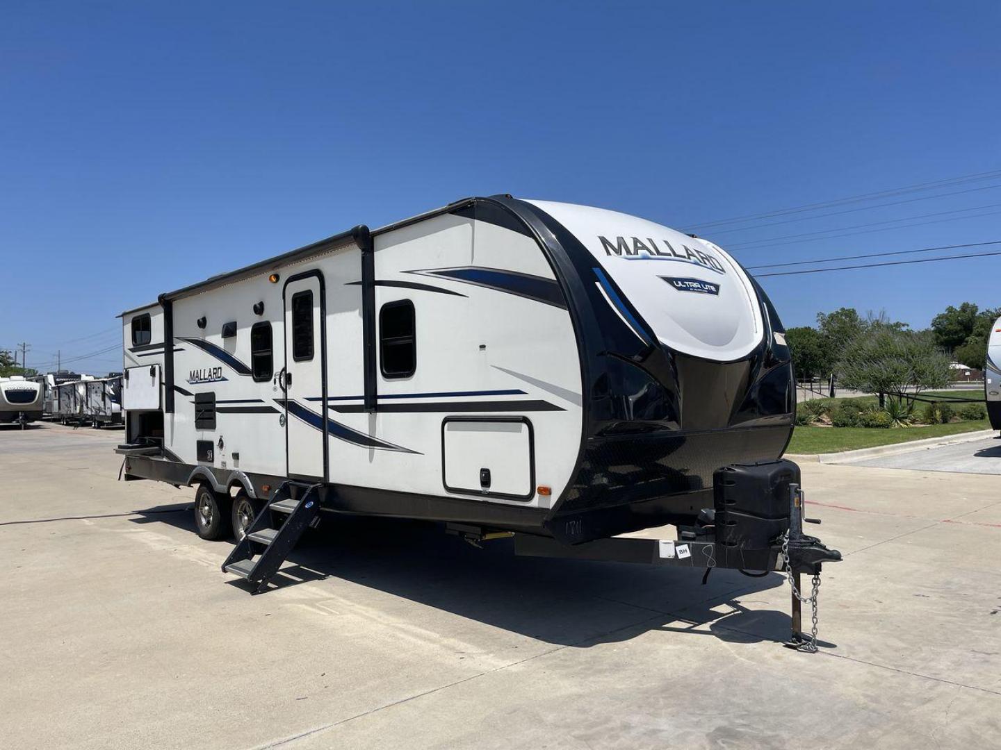 2020 HEARTLAND MALLARD M26 (5SFNB3223LE) , located at 4319 N Main Street, Cleburne, TX, 76033, (817) 221-0660, 32.435829, -97.384178 - Photo#23