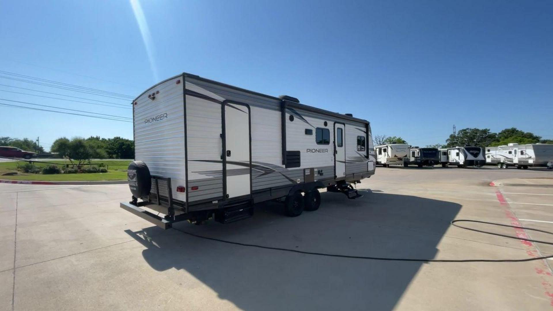 2020 HEARTLAND PIONEER BH270 (5SFPB3226LE) , located at 4319 N Main Street, Cleburne, TX, 76033, (817) 221-0660, 32.435829, -97.384178 - Photo#1