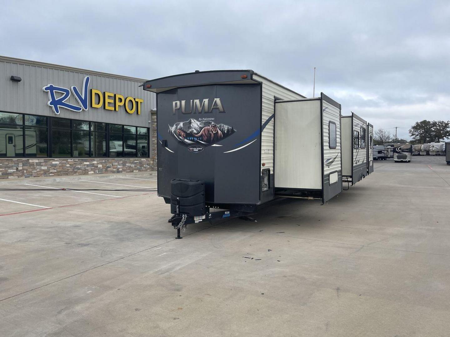 2020 PUMA 38DBS - (4X4TPUP26LP) , located at 4319 N Main Street, Cleburne, TX, 76033, (817) 221-0660, 32.435829, -97.384178 - Are you looking for a spacious and comfortable travel trailer bunk house to explore the local driving highlights around Cleburne, TX? Look no further than this 2020 PUMA 38DBS, available for sale at RV Depot in Cleburne, TX. With its impressive features and affordable price of $38,995, this travel t - Photo#0