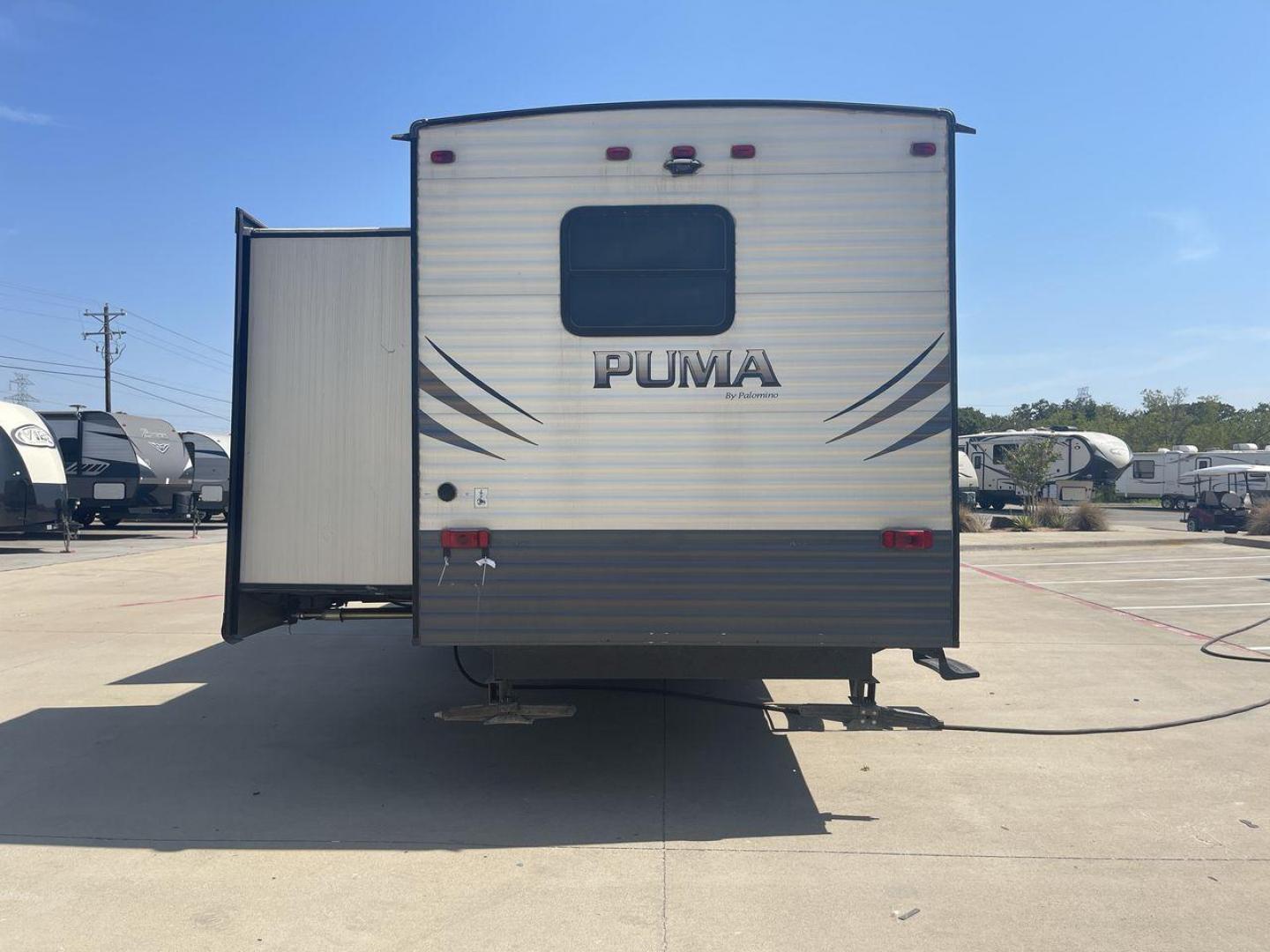 2020 NV DIGIL PUMA 38DBS - (4X4TPUP27LP) , Length: 41.92 ft | Dry Weight: 9,748 lbs. | Gross Weight: 11,522 lbs. | Slides: 3. transmission, located at 4319 N Main Street, Cleburne, TX, 76033, (817) 221-0660, 32.435829, -97.384178 - If you're in the market for a spacious and luxurious travel trailer bunk house, look no further than this 2020 PUMA 38DBS available at RV Depot in Cleburne, TX. With its impressive features and unbeatable price of $38,995, this RV is sure to make your road trip dreams come true. Located in the be - Photo#31