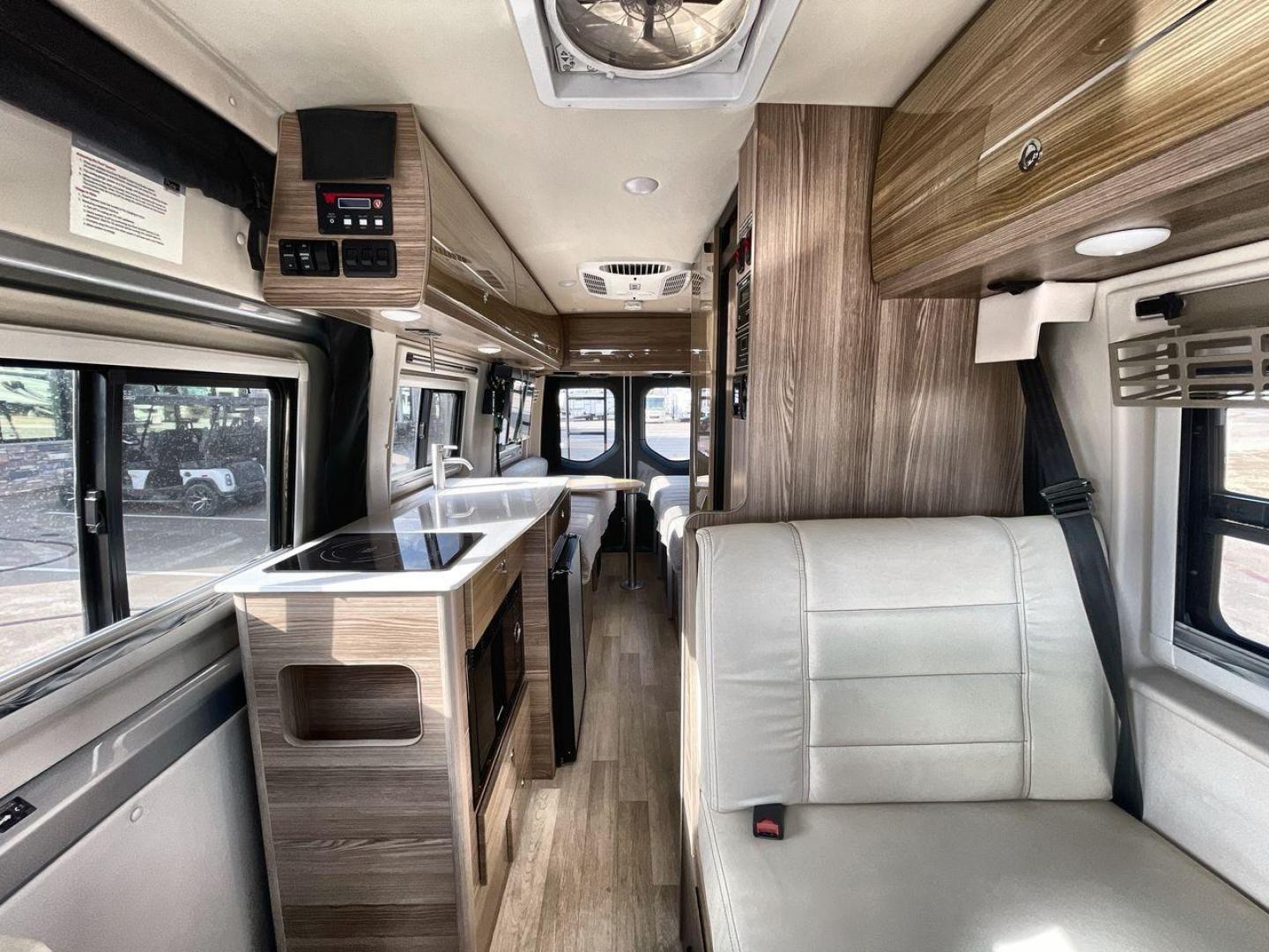 2020 WINNEBAGO BOLDT 70BL (WD4PF4CD2KP) , located at 4319 N Main Street, Cleburne, TX, 76033, (817) 221-0660, 32.435829, -97.384178 - Photo#12