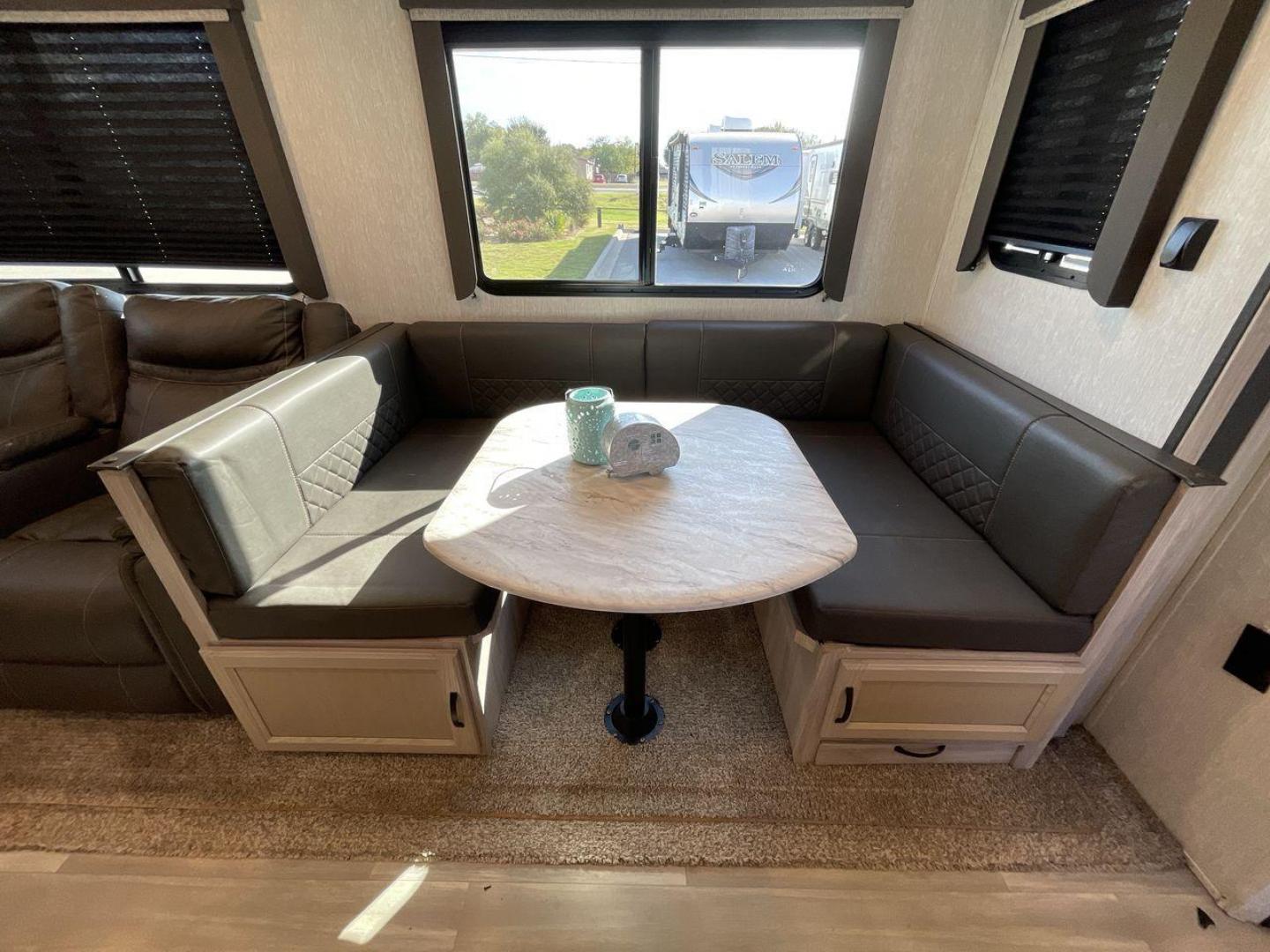 2021 COACHMEN SPIRIT 2963BH (5ZT2SBVBXMS) , Length: 33.92 ft. | Dry Weight: 6,408 lbs. | Slides: 1 transmission, located at 4319 N Main Street, Cleburne, TX, 76033, (817) 221-0660, 32.435829, -97.384178 - Photo#13