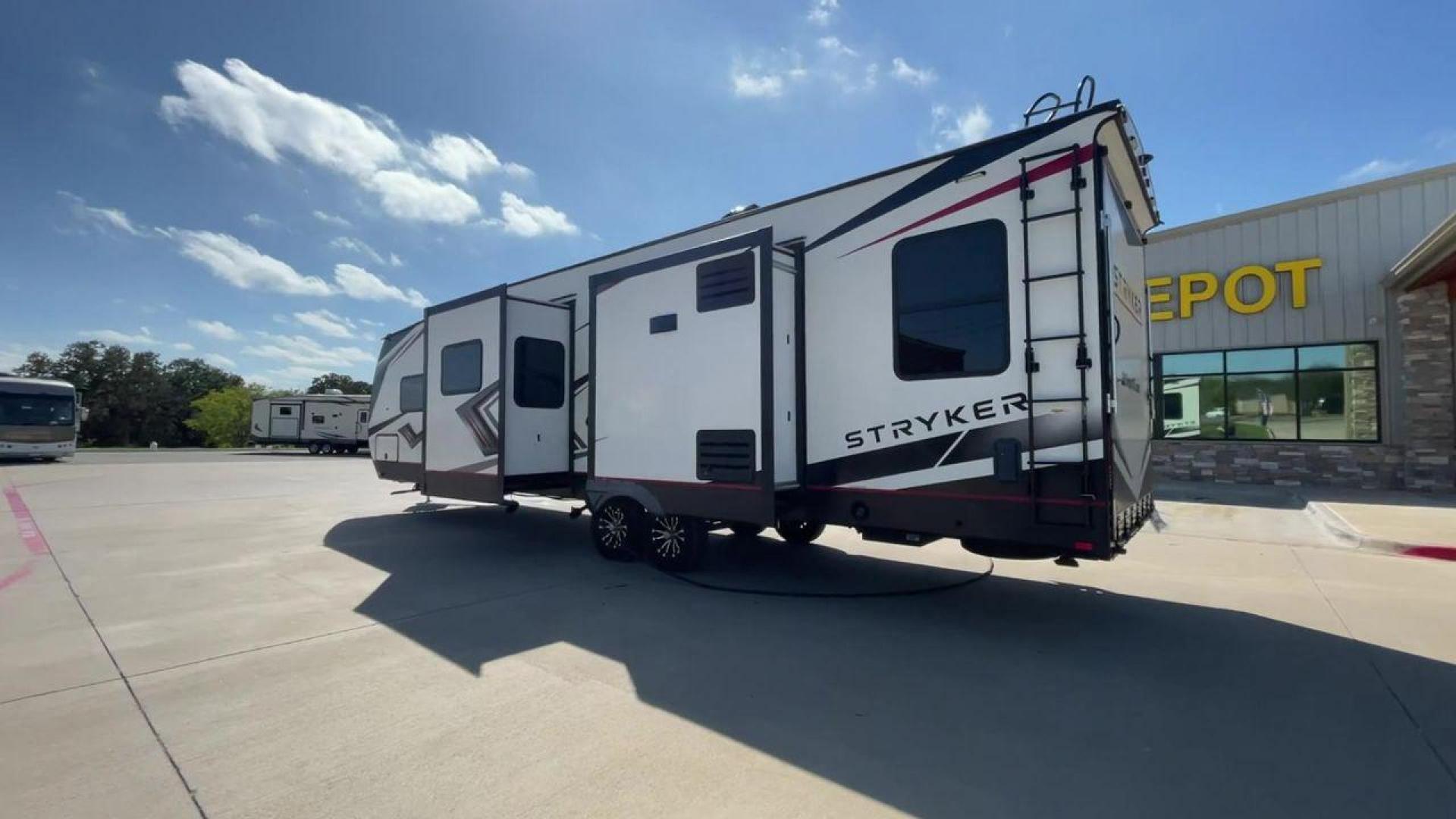 2021 CRUISER RV STRYKER 3414 (5RXGB392XM1) , Length: 38.75 ft. | Dry Weight: 9,608 lbs. | Gross Weight: 12,800 lbs. | Slides: 2 transmission, located at 4319 N Main Street, Cleburne, TX, 76033, (817) 221-0660, 32.435829, -97.384178 - The 2021 Cruiser RV Stryker 3414 is a meticulously crafted toy hauler that seamlessly integrates luxury, versatility, and durability to provide an exceptional on-the-road experience. Whether you're a passionate thrill-seeker indulging in outdoor sports or a discerning family seeking comfort, the Str - Photo#7