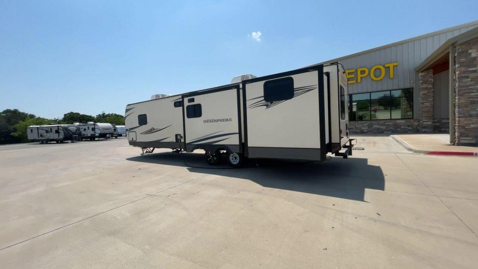 2021 FOREST RIVER HEMISPHERE 310BHS (4X4TSBG21MU) , Length: 38.67 ft. | Dry Weight: 9,088 lbs. | Slides: 3 transmission, located at 4319 N Main Street, Cleburne, TX, 76033, (817) 221-0660, 32.435829, -97.384178 - Photo#7