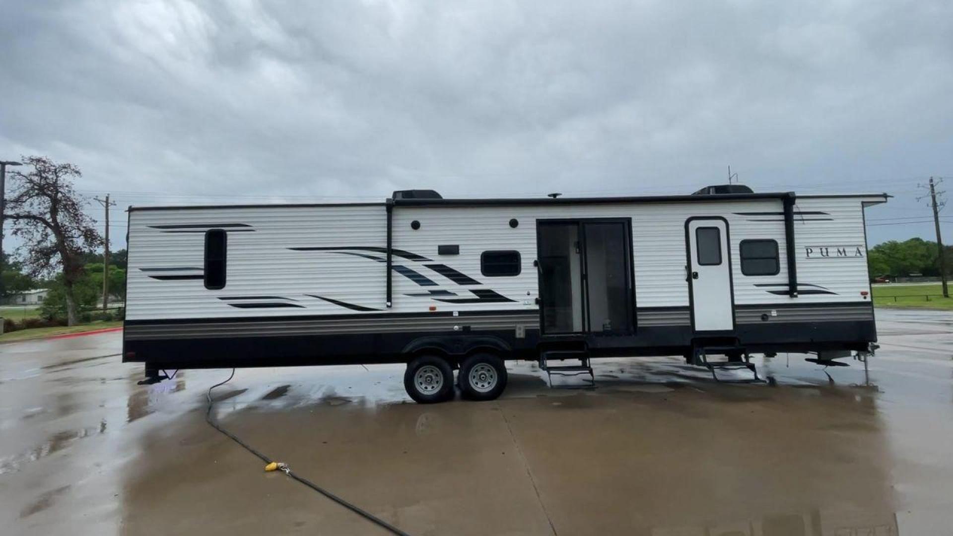 2021 FOREST RIVER PUMA 39DBT (4X4TPUR25MP) , located at 4319 N Main Street, Cleburne, TX, 76033, (817) 221-0660, 32.435829, -97.384178 - Photo#2