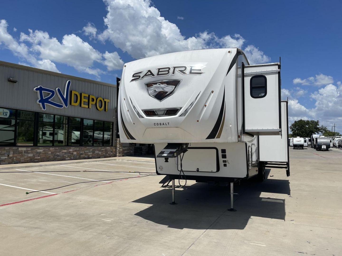 2021 FOREST RIVER SABRE 37FLL (5ZT3SR2B2M6) , Length: 42.75 ft | Dry Weight: 11,918 lbs. | Slides: 4 transmission, located at 4319 N Main Street, Cleburne, TX, 76033, (817) 221-0660, 32.435829, -97.384178 - Photo#0