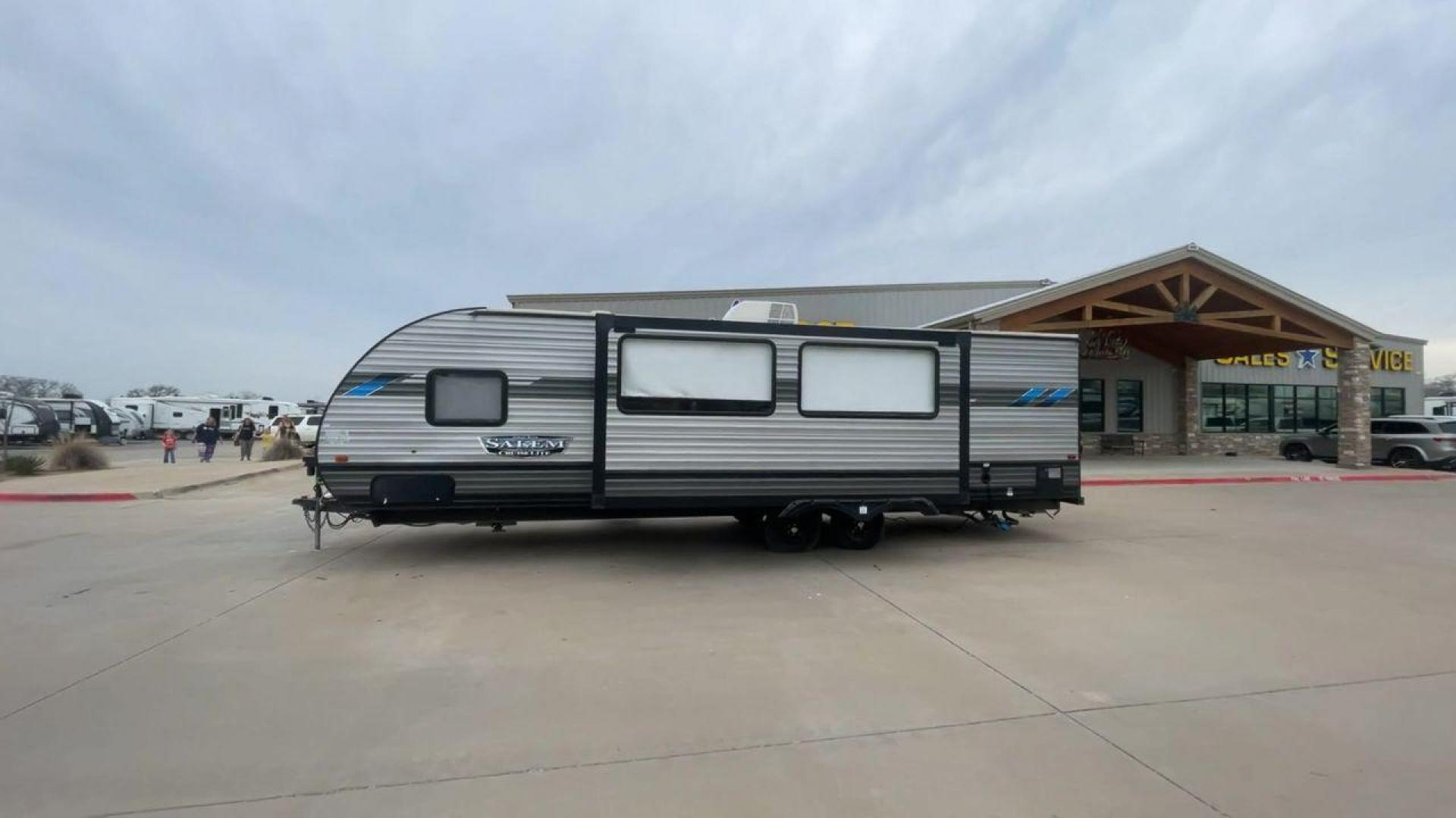 2021 FOREST RIVER SALEM 263BHXL (4X4TSMB2XM7) , located at 4319 N Main Street, Cleburne, TX, 76033, (817) 221-0660, 32.435829, -97.384178 - Photo#6