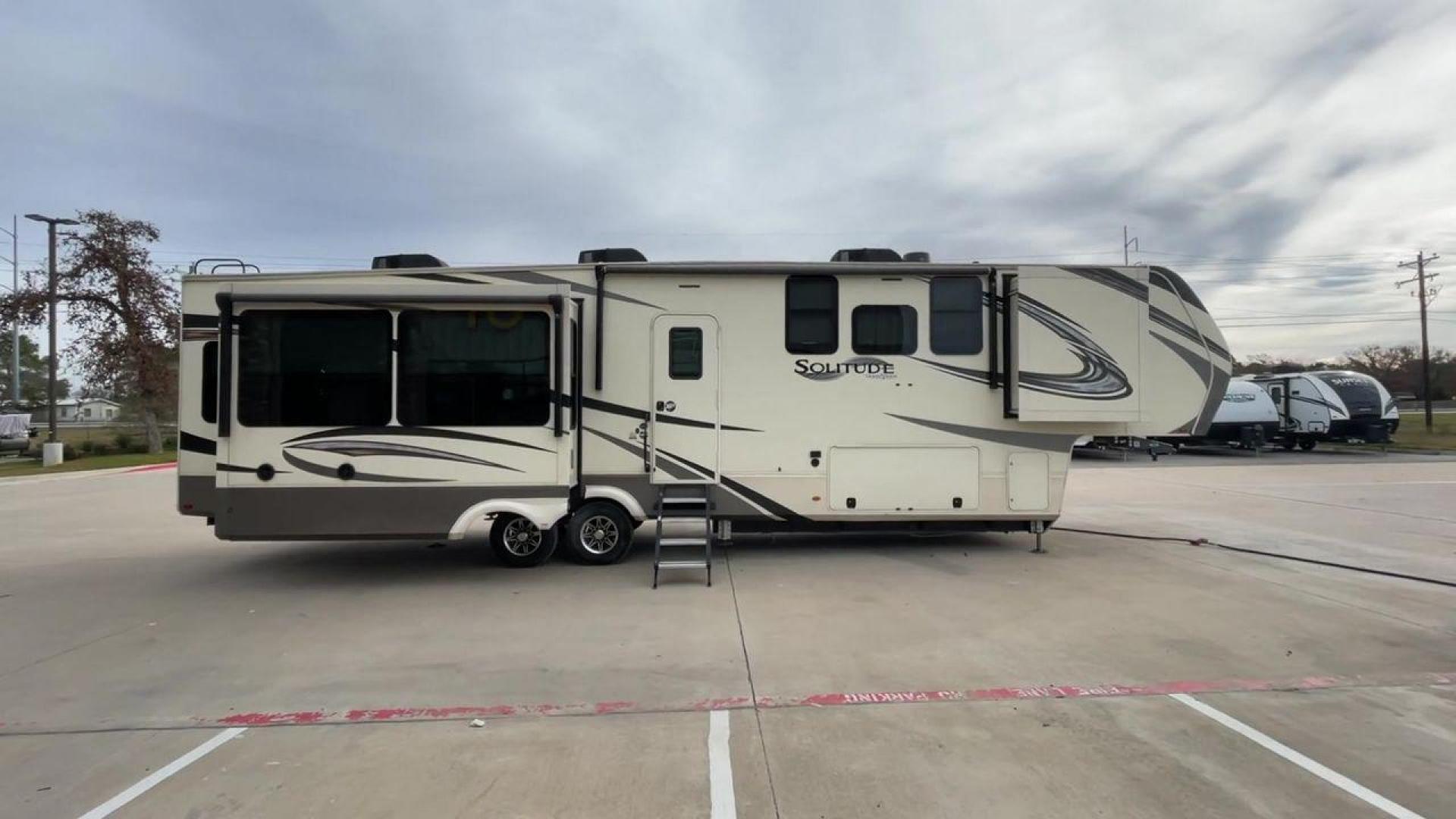 2021 GRAND DESIGN SOLITUDE 373FB (573FS4323MA) , located at 4319 N Main Street, Cleburne, TX, 76033, (817) 221-0660, 32.435829, -97.384178 - Photo#2