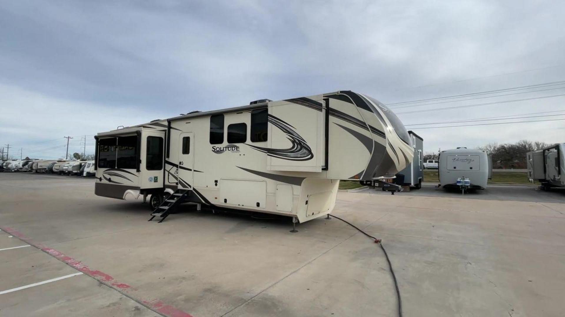 2021 GRAND DESIGN SOLITUDE 373FB (573FS4323MA) , located at 4319 N Main Street, Cleburne, TX, 76033, (817) 221-0660, 32.435829, -97.384178 - Photo#3