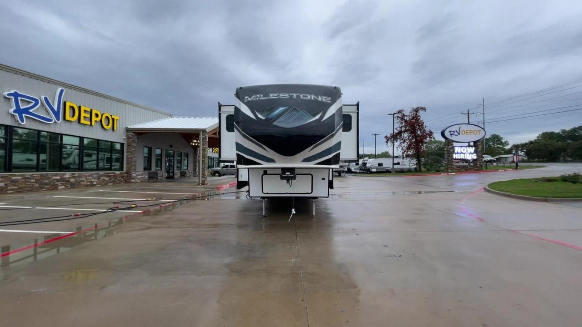 2021 HEARTLAND MILESTONE 370FLMB (5SFMG4521ME) , Length: 44.58 ft. | Dry Weight: 12,520 lbs. | GVWR: 15,500 lbs. | Slides: 5 transmission, located at 4319 N Main Street, Cleburne, TX, 76033, (817) 221-0660, 32.435829, -97.384178 - Experience the ideal fusion of adventure and comfort with the Heartland Milestone 370FLMB fifth wheel from 2021. This roomy and well-equipped RV is made to give you all the conveniences and comforts you require for enjoyable outdoor travels. The dimensions for this unit are 44.58 ft in length, 8 - Photo#4