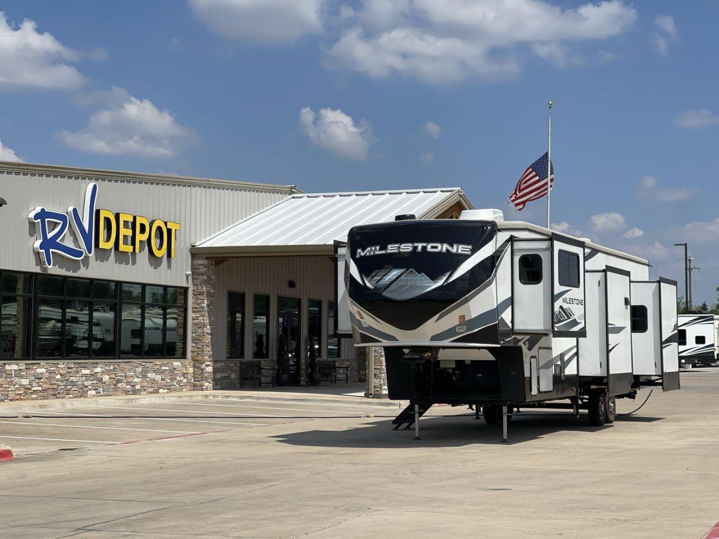 2021 HEARTLAND MILESTONE 379FLML (5SFMG4426ME) , Length: 44.17 ft. | Dry Weight: 12,600 lbs. | Gross Weight: 15,000 lbs. | Slides: 5 transmission, located at 4319 N Main Street, Cleburne, TX, 76033, (817) 221-0660, 32.435829, -97.384178 - The 2021 Heartland Milestone 379FLML is 44.17 feet in length and has a dry weight of 12,600 pounds, with a gross weight capability of 15,000 pounds. This type of RV is intended for extended living and luxurious travel. It comes with five slide-outs that dramatically increase interior space, creating - Photo#0