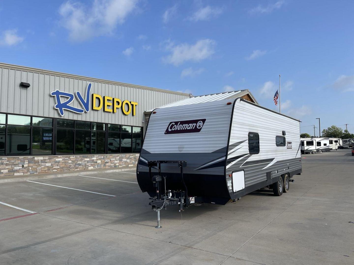 2021 WHITE KEYSTONE COLEMAN 274BH (4YDT27429MH) , Length: 28.58 ft. | Dry Weight: 4,789 lbs. | Slides: 0 transmission, located at 4319 N Main Street, Cleburne, TX, 76033, (817) 221-0660, 32.435829, -97.384178 - Set out on an adventure-filled, comfortable journey in the 2021 Keystone Coleman 274BH travel trailer. Families looking for a fun and memorable camping trip will love this well-designed and adaptable travel companion. The dimensions of this unit are 28.58 ft in length, 8 ft in width, and 10.33 ft - Photo#0