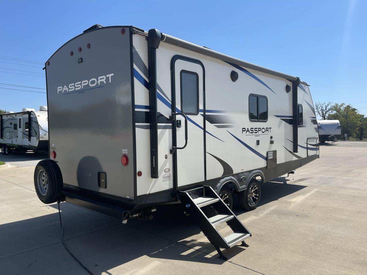 2021 KEYSTONE PASSPORT 2210RB (4YDT22126MD) , Length: 26.25 ft. | Dry Weight: 4,854 lbs. | Gross Weight: 7,000 lbs. | Slides: 1 transmission, located at 4319 N Main Street, Cleburne, TX, 76033, (817) 221-0660, 32.435829, -97.384178 - The 2021 Keystone Passport 2210RB is an ideal lightweight travel trailer. It is specially made for those seeking comfort and convenience on the road. At 26.25 feet long, it offers a compact yet spacious interior. Its dry weight is 4,854 lbs, and its gross weight is 7,000 lbs. The single slide-out en - Photo#25