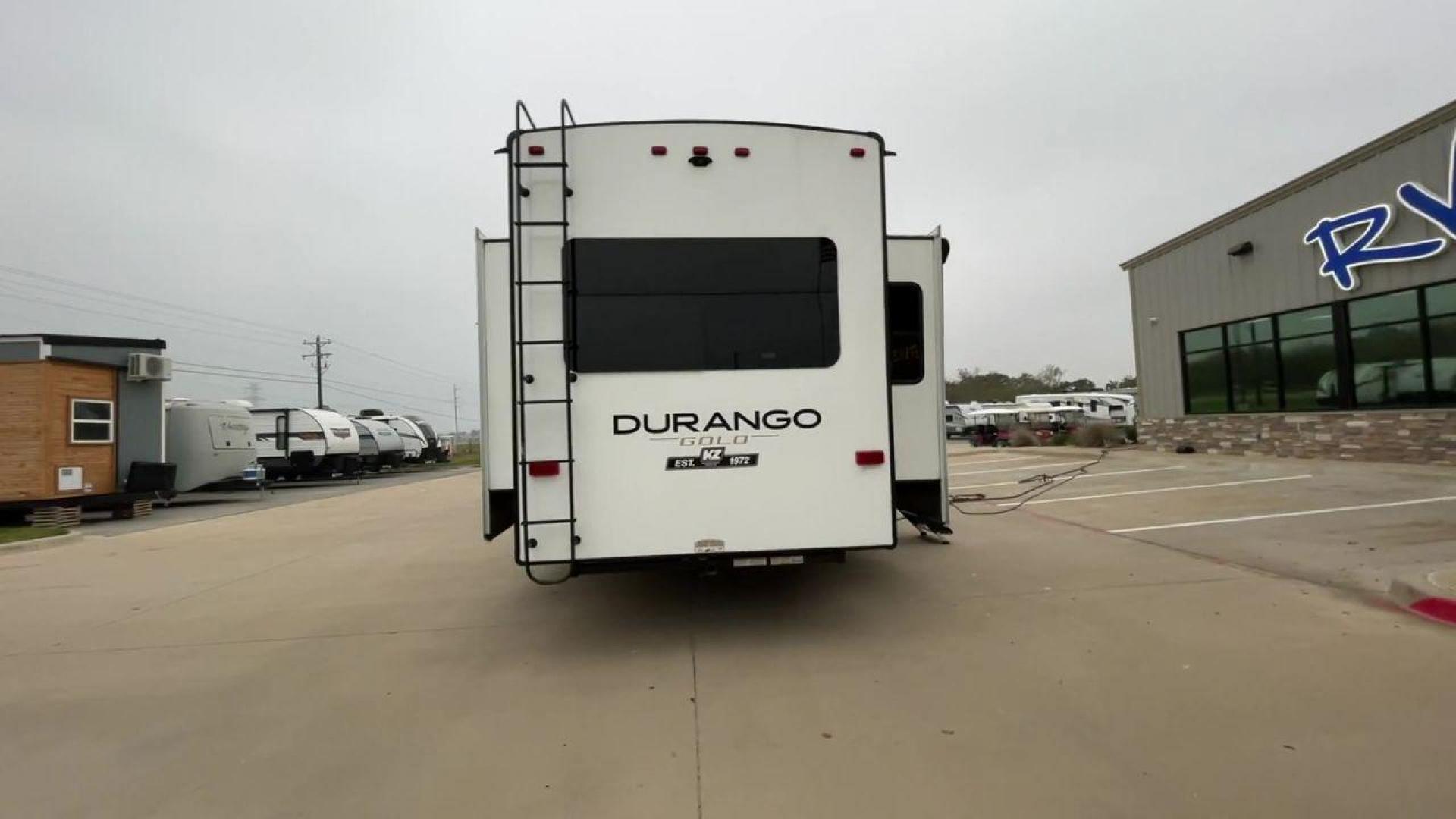 2021 K-Z DURANGO 383RLQ (4EZFV4224M6) , located at 4319 N Main Street, Cleburne, TX, 76033, (817) 221-0660, 32.435829, -97.384178 - If you're in the market for a top-of-the-line fifth wheel rear living RV, look no further than RV Depot in Cleburne, TX. We are excited to present to you the 2021 K-Z Durango 383RLQ, a luxurious and spacious RV that is perfect for all your travel adventures. With its outstanding features and excepti - Photo#8