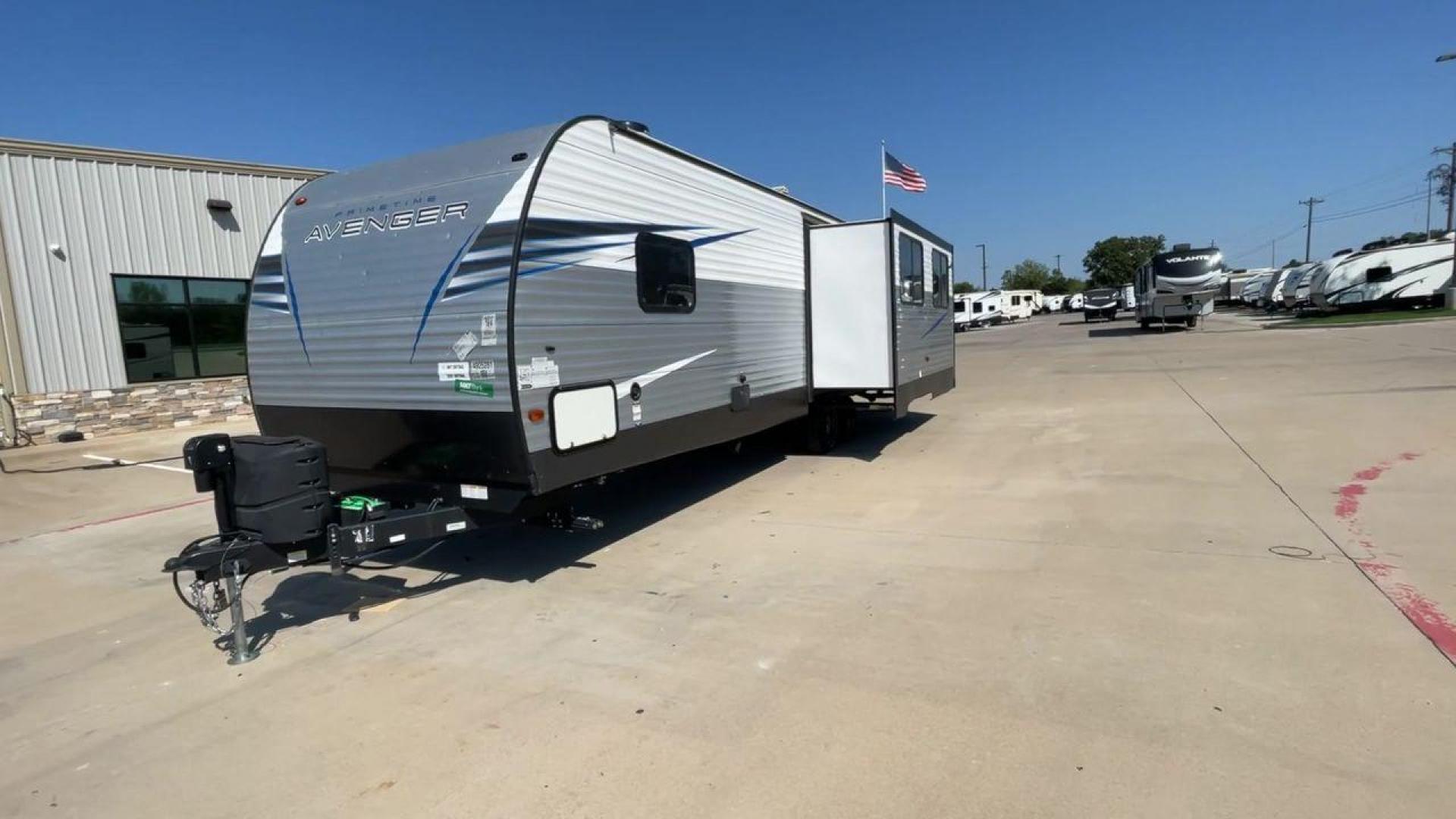 2021 PRIMETIME AVENGER 27RKS (5ZT2AVSB4MB) , Length: 33 ft. | Dry Weight: 6,586 lbs. | Slides: 1 transmission, located at 4319 N Main Street, Cleburne, TX, 76033, (817) 221-0660, 32.435829, -97.384178 - Photo#5