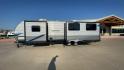 2022 COACHMEN CATALINA 303RKDS (5ZT2CAVB9NX) , Length: 36.92 ft. | Dry Weight: 8,042 lbs. | Gross Weight: 10,000 lbs. | Slides: 2 transmission, located at 4319 N Main Street, Cleburne, TX, 76033, (817) 221-0660, 32.435829, -97.384178 - Photo#6