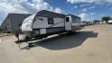 2022 HEARTLAND TRAIL RUNNER 31DB (5SFEB3722NE) , Length: 36.92 ft. | Dry Weight: 7,040 lbs. | Gross Weight: 9,642 lbs. | Slides: 1 transmission, located at 4319 N Main Street, Cleburne, TX, 76033, (817) 221-0660, 32.435829, -97.384178 - Photo#5