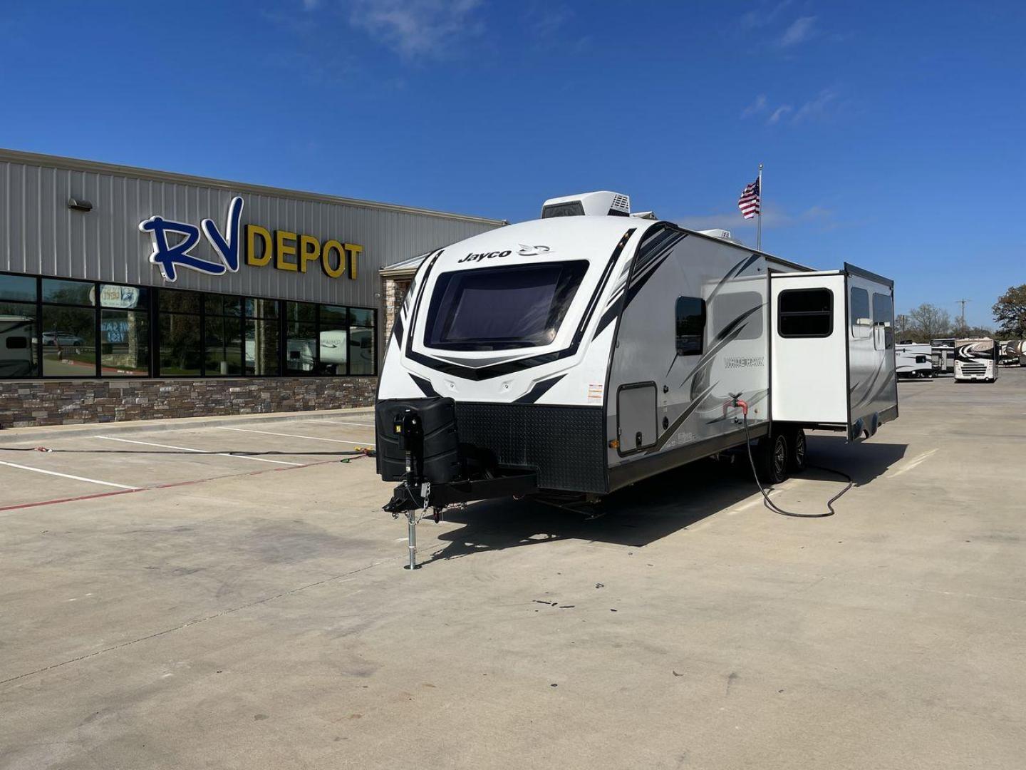 2022 JAYCO WHITE HAWK 27RK (1UJBJ0BRXN1) , located at 4319 N Main Street, Cleburne, TX, 76033, (817) 221-0660, 32.435829, -97.384178 - Photo#0