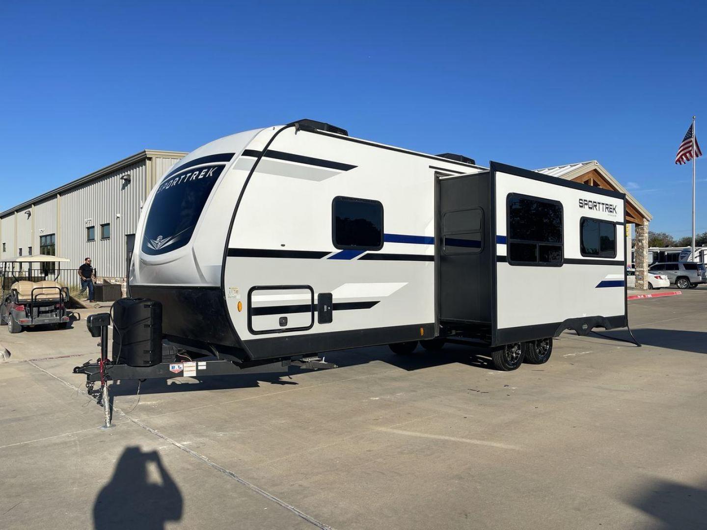 2022 K-Z SPORTTREK 281VBH (4EZT12824N8) , Length: 32.42 ft.| Dry Weight: 6,640 lbs. | Slides: 1 transmission, located at 4319 N Main Street, Cleburne, TX, 76033, (817) 221-0660, 32.435829, -97.384178 - The 2022 K-Z SportsTrek 281VBH, a versatile and family-friendly travel trailer designed for unforgettable adventures. Measuring 32 feet in length, this model features a single slide-out, enhancing the living space for ultimate comfort. The 281VBH includes a master bedroom with a queen-size bed and - Photo#25