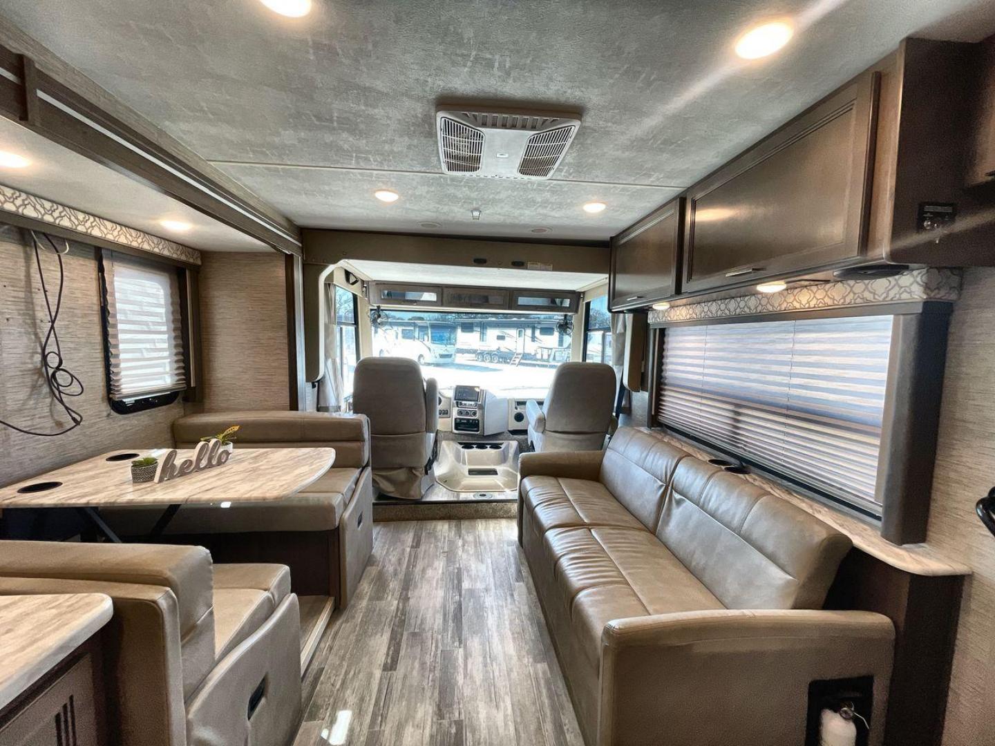 2022 THOR FREEDOM TRAVELER A30 (1F65F5DN8L0) , located at 4319 N Main Street, Cleburne, TX, 76033, (817) 221-0660, 32.435829, -97.384178 - Photo#13