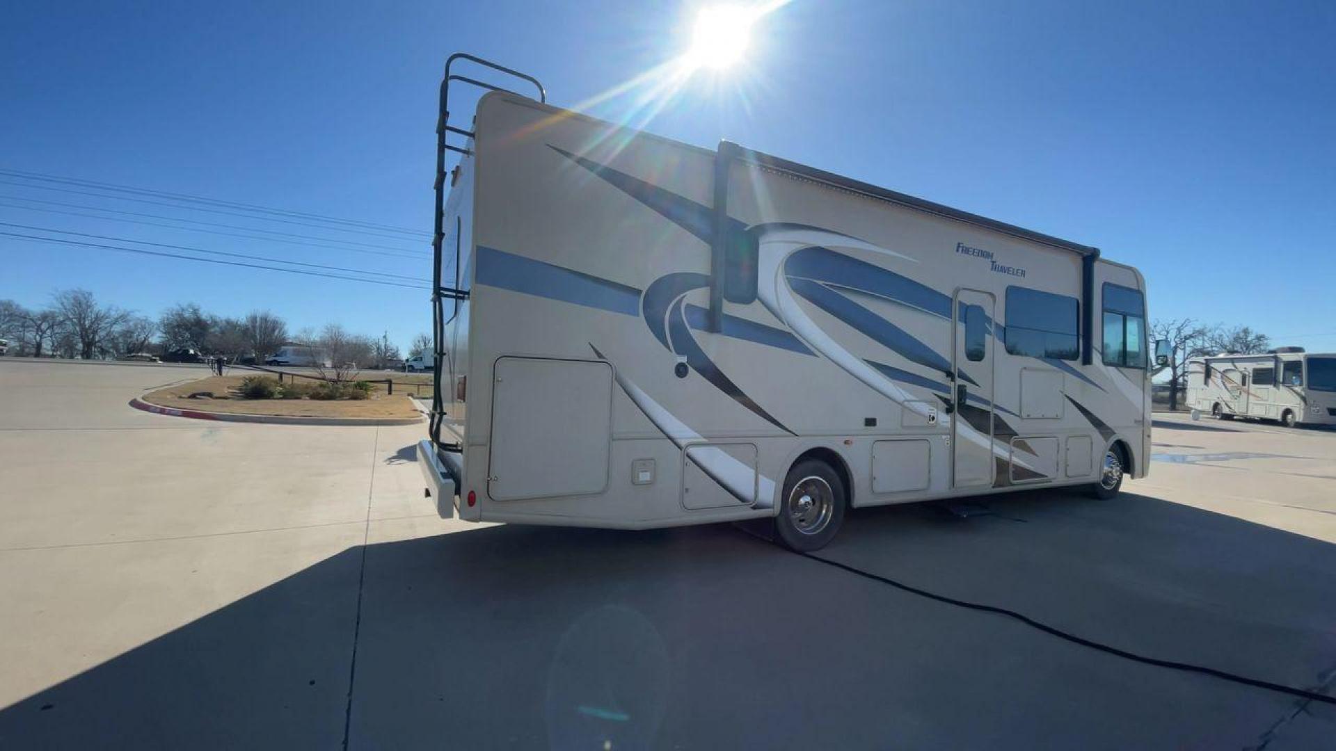 2022 THOR FREEDOM TRAVELER A30 (1F65F5DN8L0) , located at 4319 N Main Street, Cleburne, TX, 76033, (817) 221-0660, 32.435829, -97.384178 - Photo#1