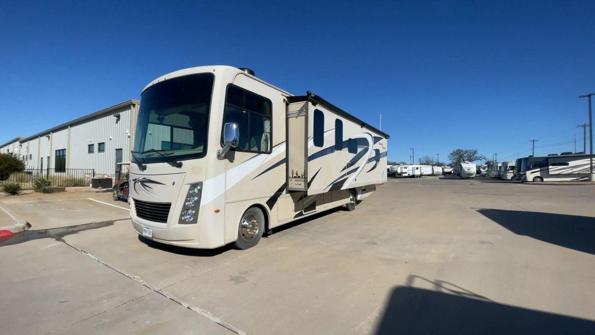 2022 THOR FREEDOM TRAVELER A30 (1F65F5DN8L0) , located at 4319 N Main Street, Cleburne, TX, 76033, (817) 221-0660, 32.435829, -97.384178 - Photo#5