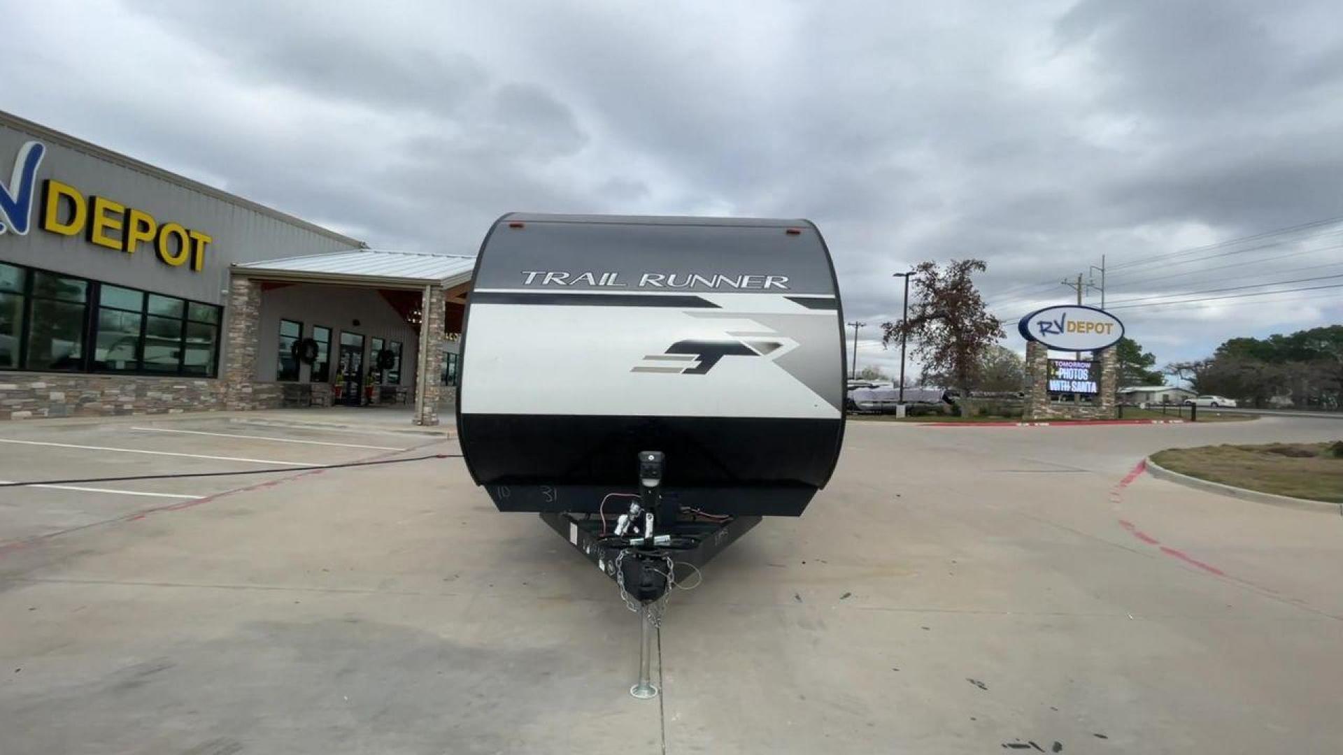 2023 HEARTLAND TRAIL RUNNER 31DB (5SFEB3729PE) , Length: 36.92 ft | Dry Weight: 7,040 lbs. | Gross Weight: 9,642 lbs | Slides: 1 transmission, located at 4319 N Main Street, Cleburne, TX, 76033, (817) 221-0660, 32.435829, -97.384178 - The 2023 Heartland Trail Runner 31DB is a family-friendly travel trailer designed to elevate your camping adventures with comfort and convenience. Measuring 36 feet, this model is a testament to Heartland's commitment to providing a spacious and well-equipped living space. The 31DB boasts a smart la - Photo#4