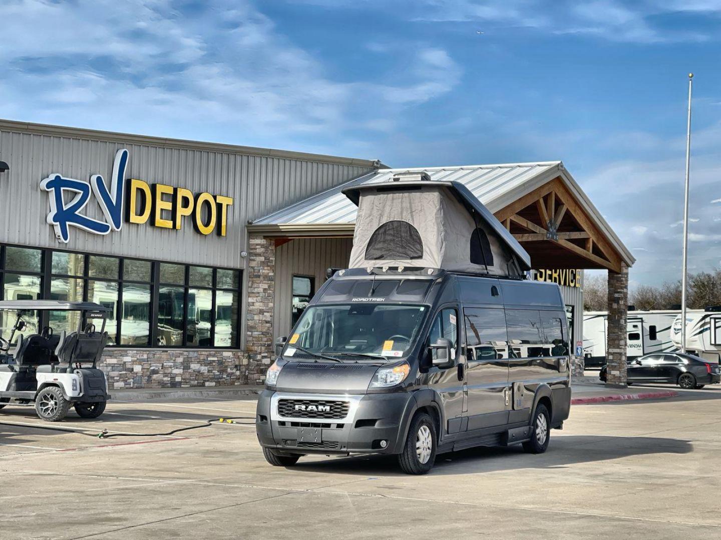 2023 ROADTREK 190 PROMASTER (3C6MRVJGXNE) , located at 4319 N Main Street, Cleburne, TX, 76033, (817) 221-0660, 32.435829, -97.384178 - Photo#0