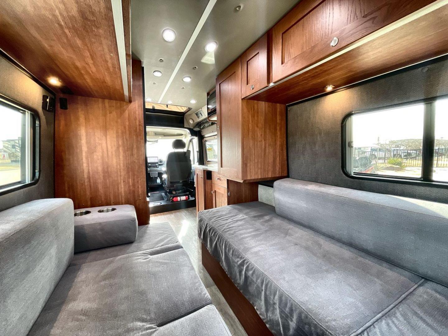 2023 ROADTREK 190 PROMASTER (3C6MRVJGXNE) , located at 4319 N Main Street, Cleburne, TX, 76033, (817) 221-0660, 32.435829, -97.384178 - Photo#18