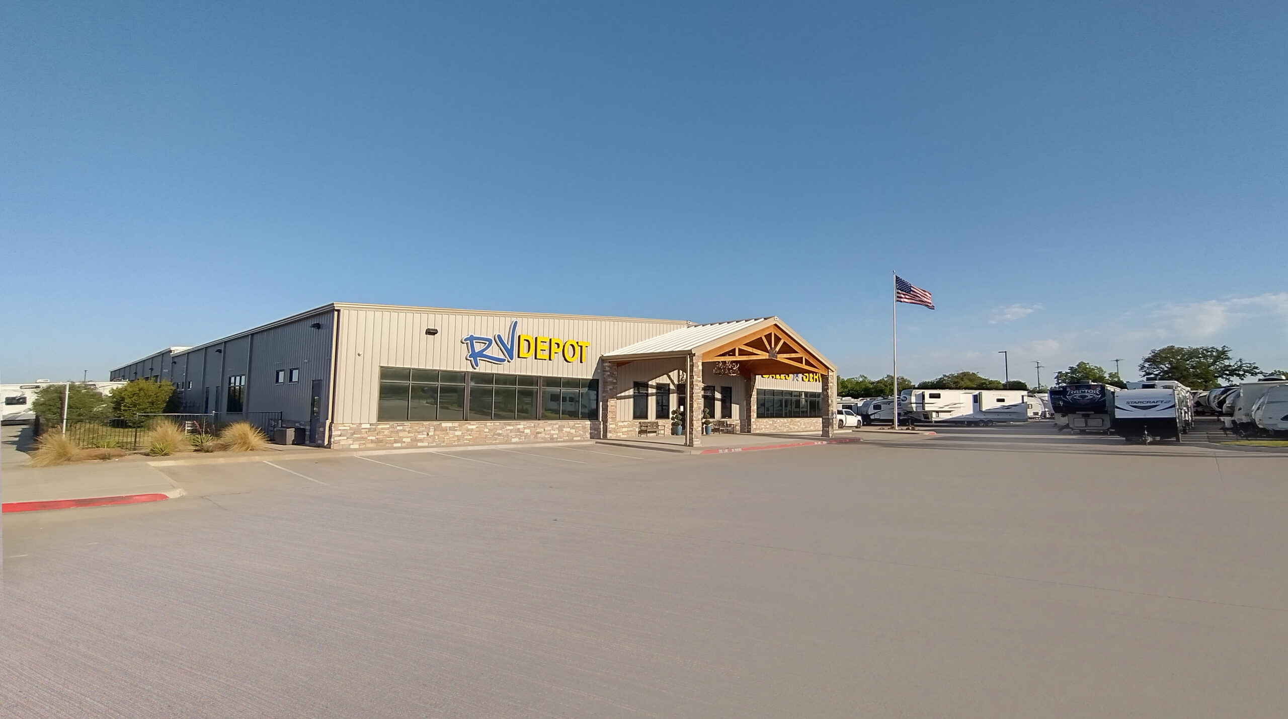 RV Depot Supercenter BUILDING 